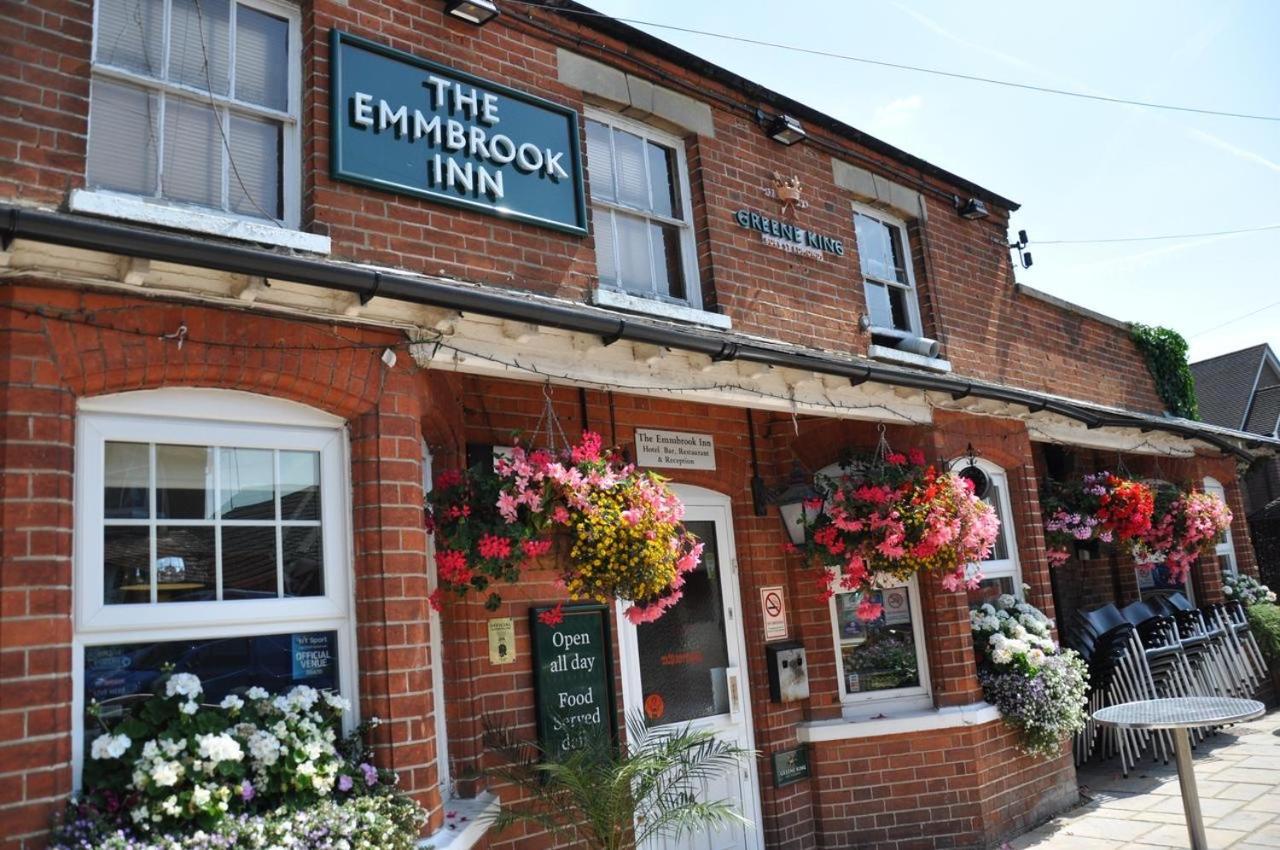 The Emmbrook Inn Hotel Wokingham Dış mekan fotoğraf