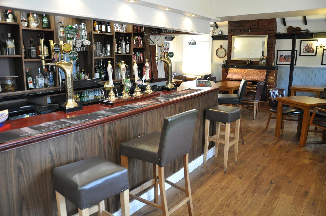 The Emmbrook Inn Hotel Wokingham Dış mekan fotoğraf