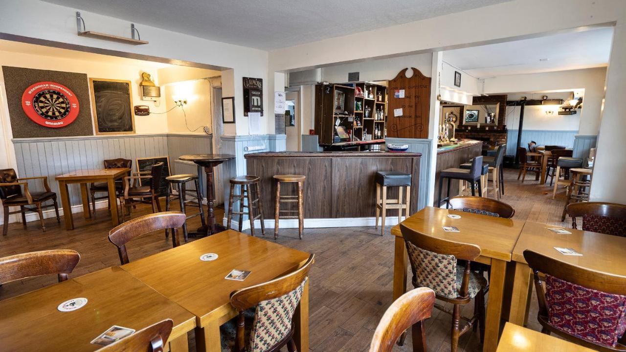 The Emmbrook Inn Hotel Wokingham Dış mekan fotoğraf